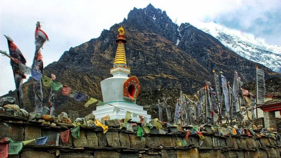 Langtang National Park 4 Stupa in Kyanjin Gompa